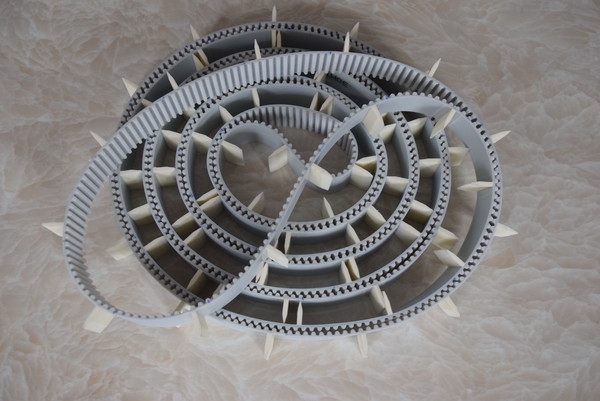 同步带加异形挡块